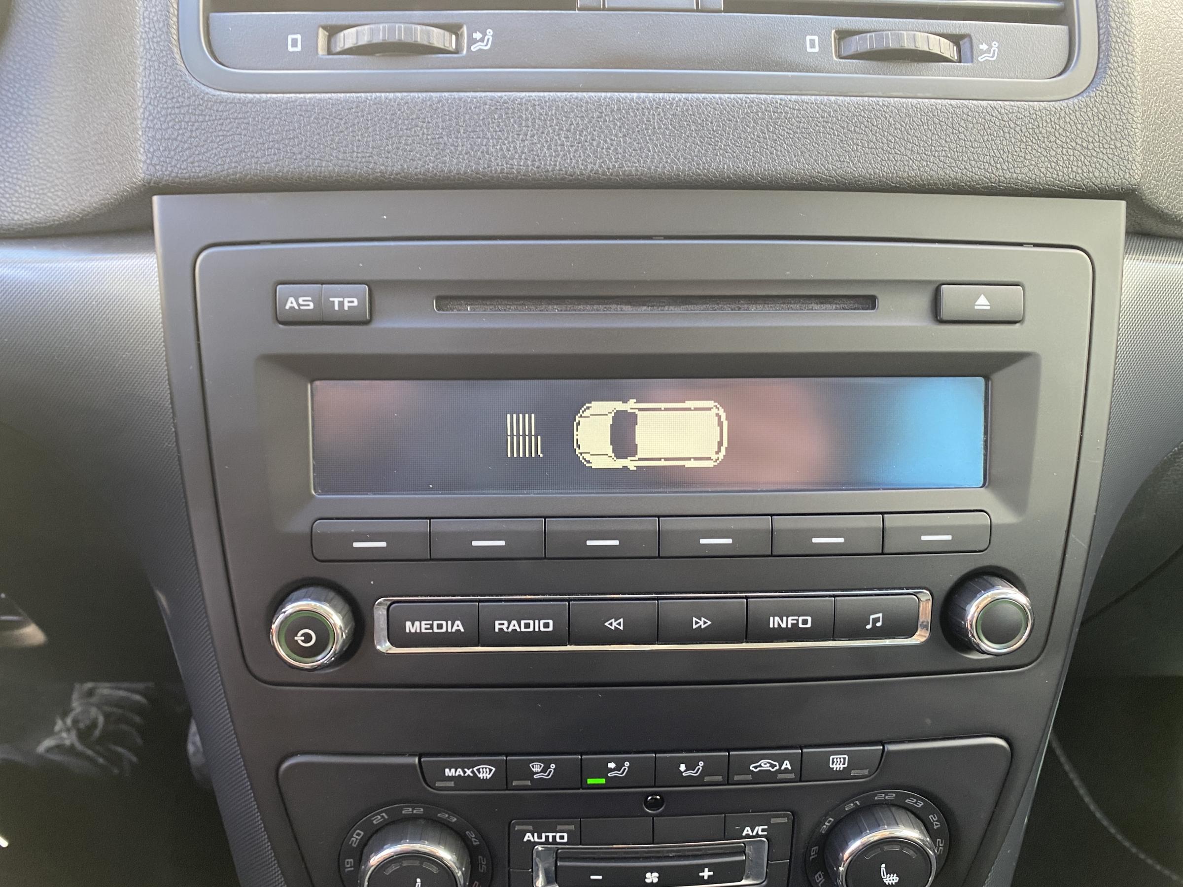 Škoda Yeti, 2014 - pohled č. 16