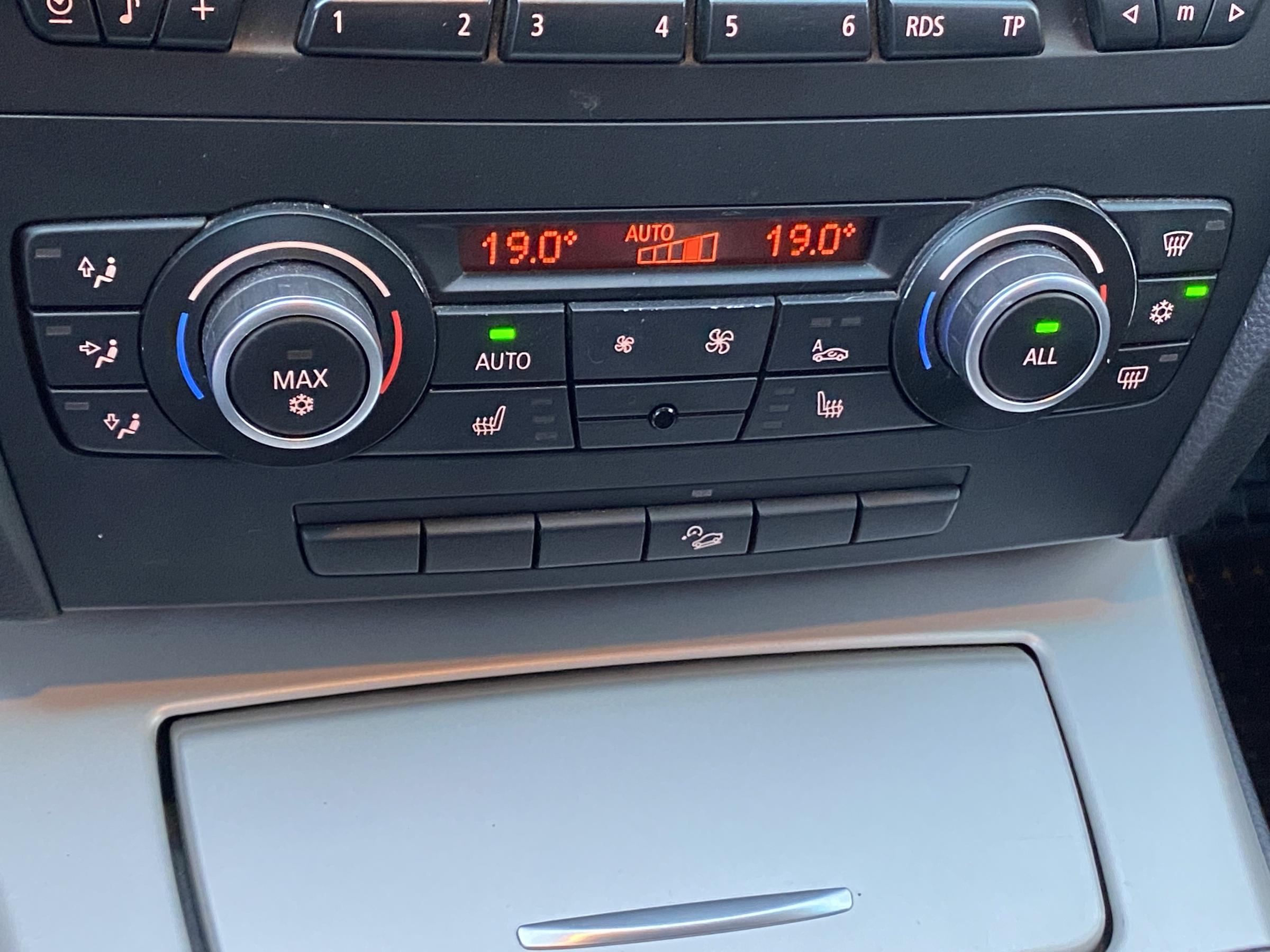 BMW Řada 3, 2011 - pohled č. 15