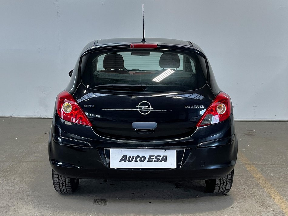 Opel Corsa 1.6i 