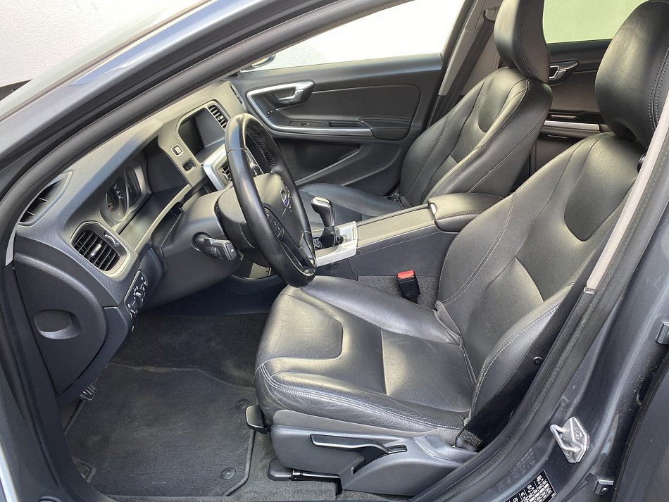 Volvo V60 2.0 D2 