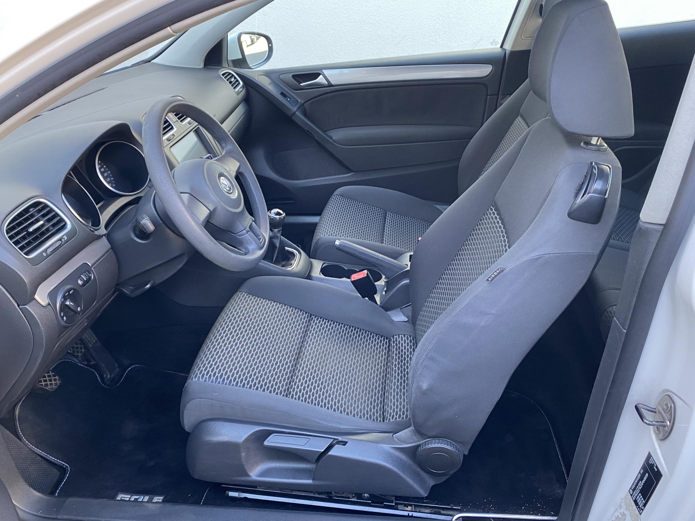 Volkswagen Golf, 2009 - pohled č. 9