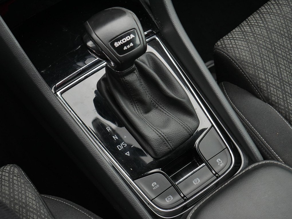 Škoda Karoq 2.0 TDi Style 4x4