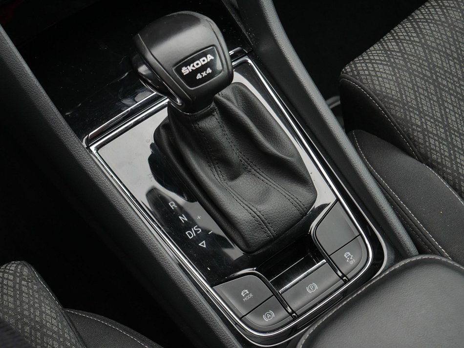 Škoda Karoq 2.0 TDi Style 4x4