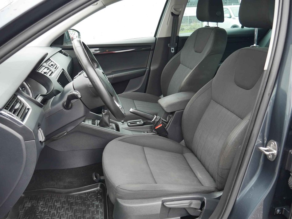 Škoda Octavia III 1.5 TSi Style