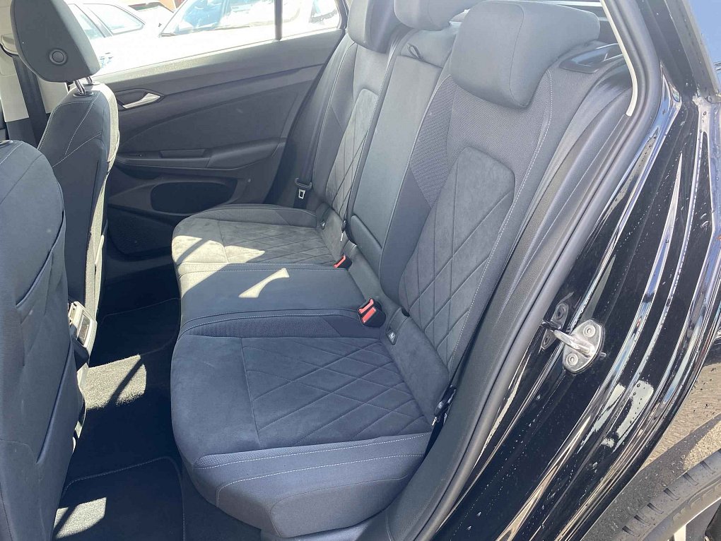 Volkswagen Golf 1.5TSi 