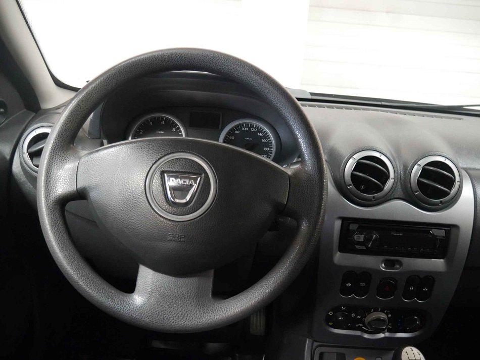 Dacia Duster 1.6i 