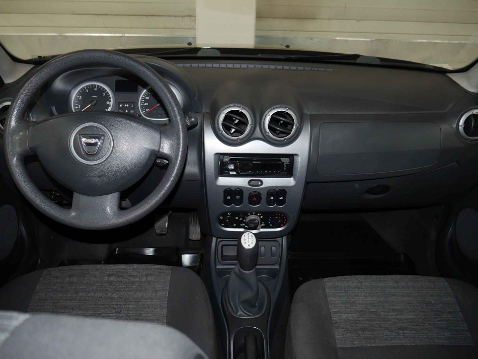 Dacia Duster 1.6i 