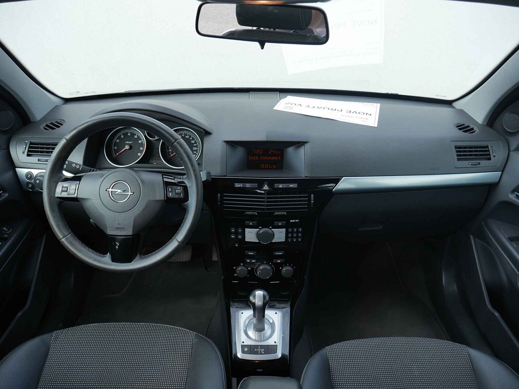 Opel Astra 1.6i 