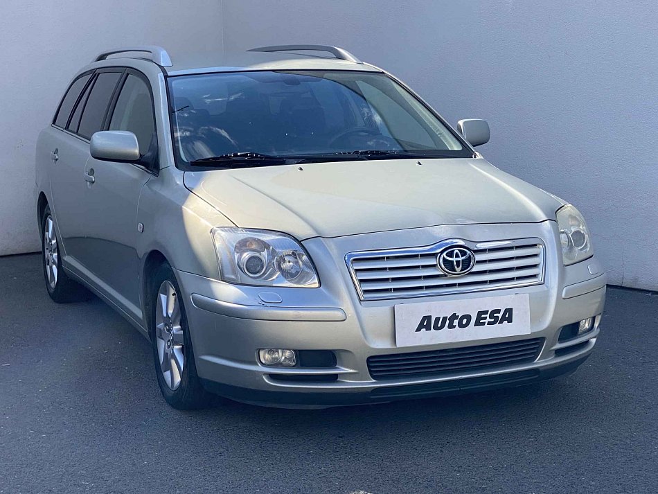 Toyota Avensis 2-2DCAI 