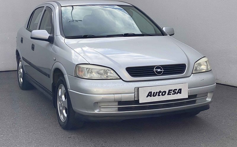 Opel Astra 1.6i 