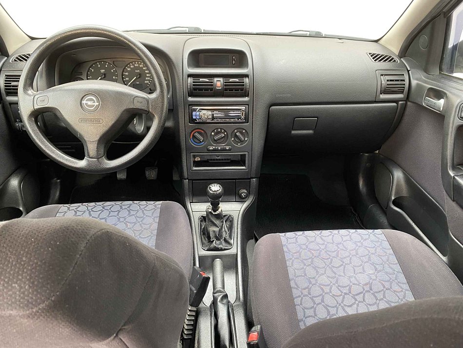 Opel Astra 1.6i 