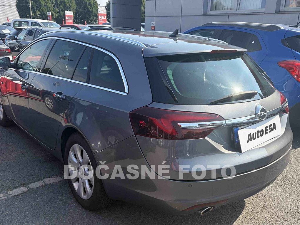 Opel Insignia 2.0 CDTi 