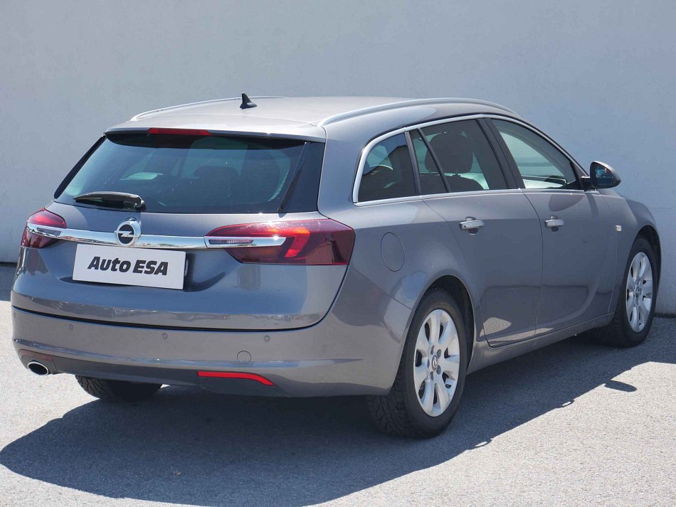 Opel Insignia 2.0 CDTi 