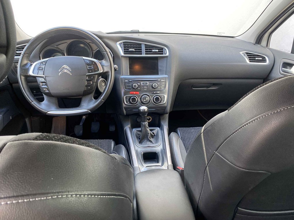 Citroën C4 1.6VTi 