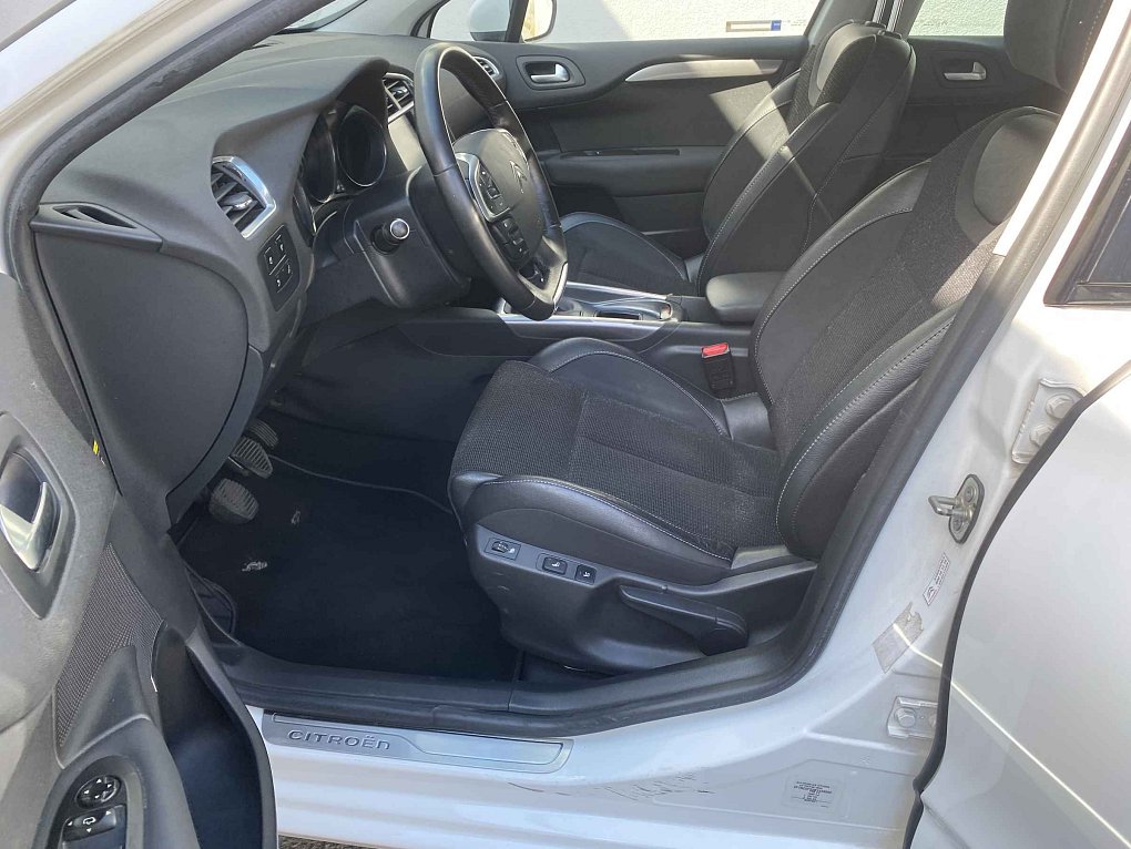 Citroën C4 1.6VTi 