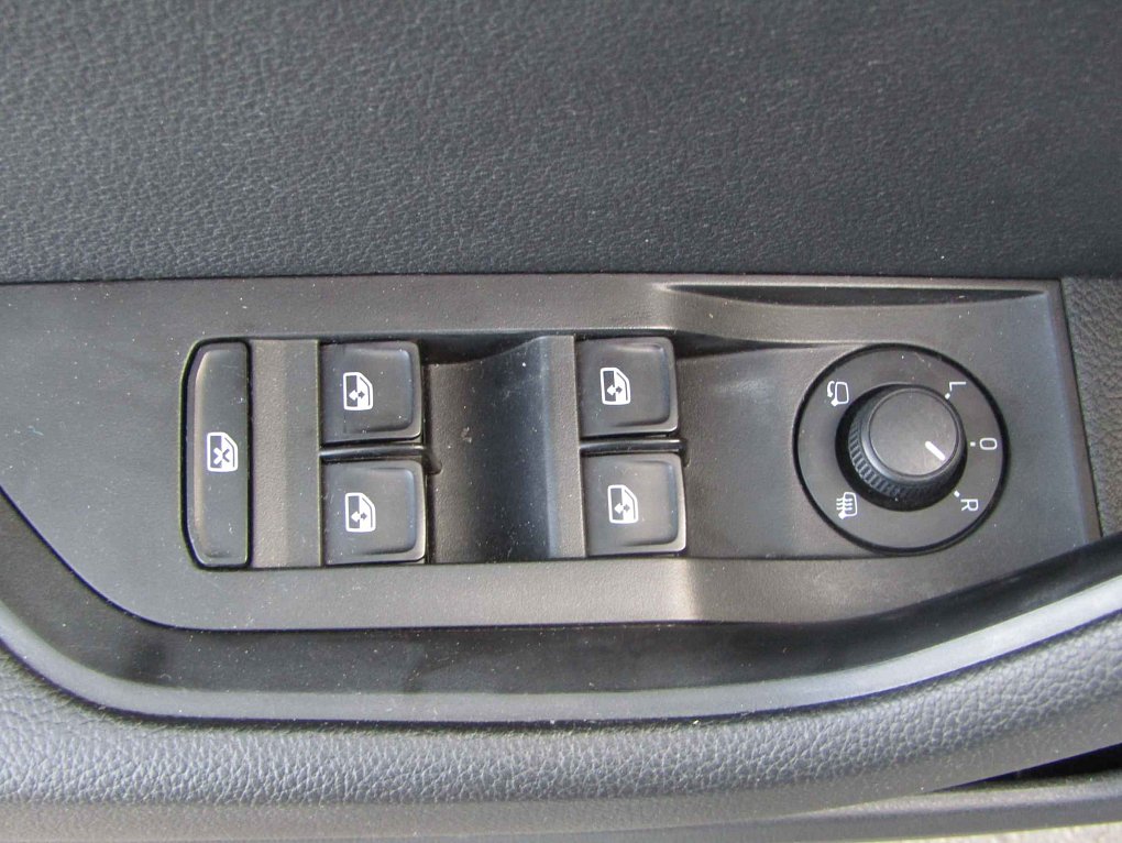 Škoda Superb 1.6 TDi Ambition