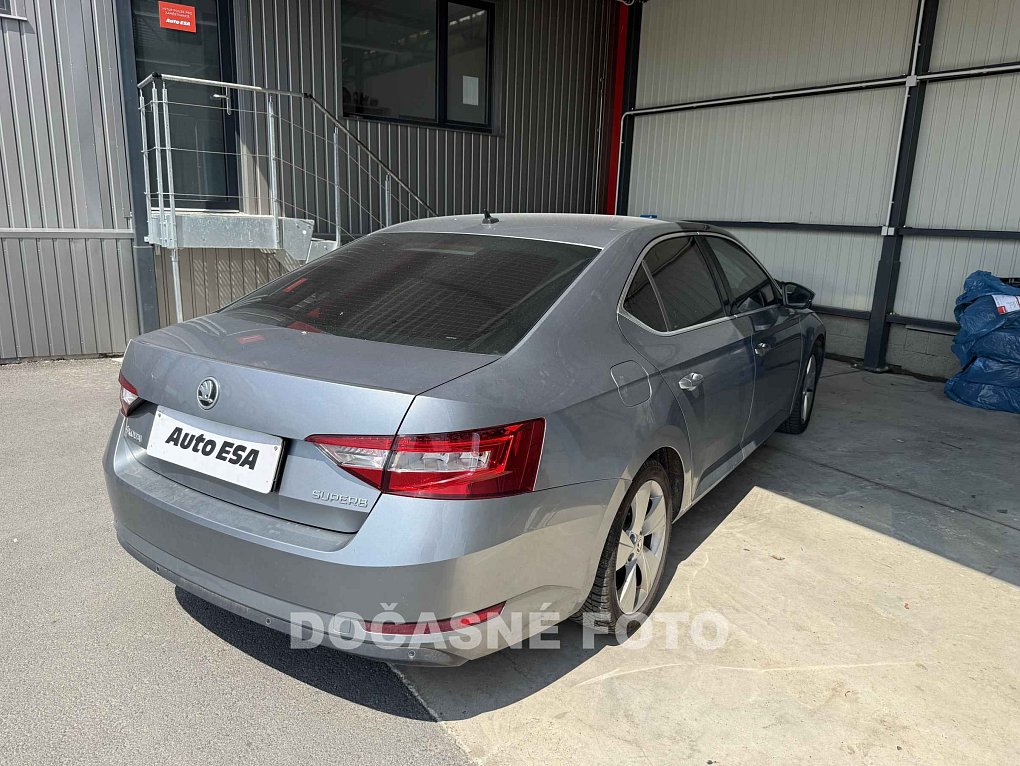 Škoda Superb 1.6 TDi 