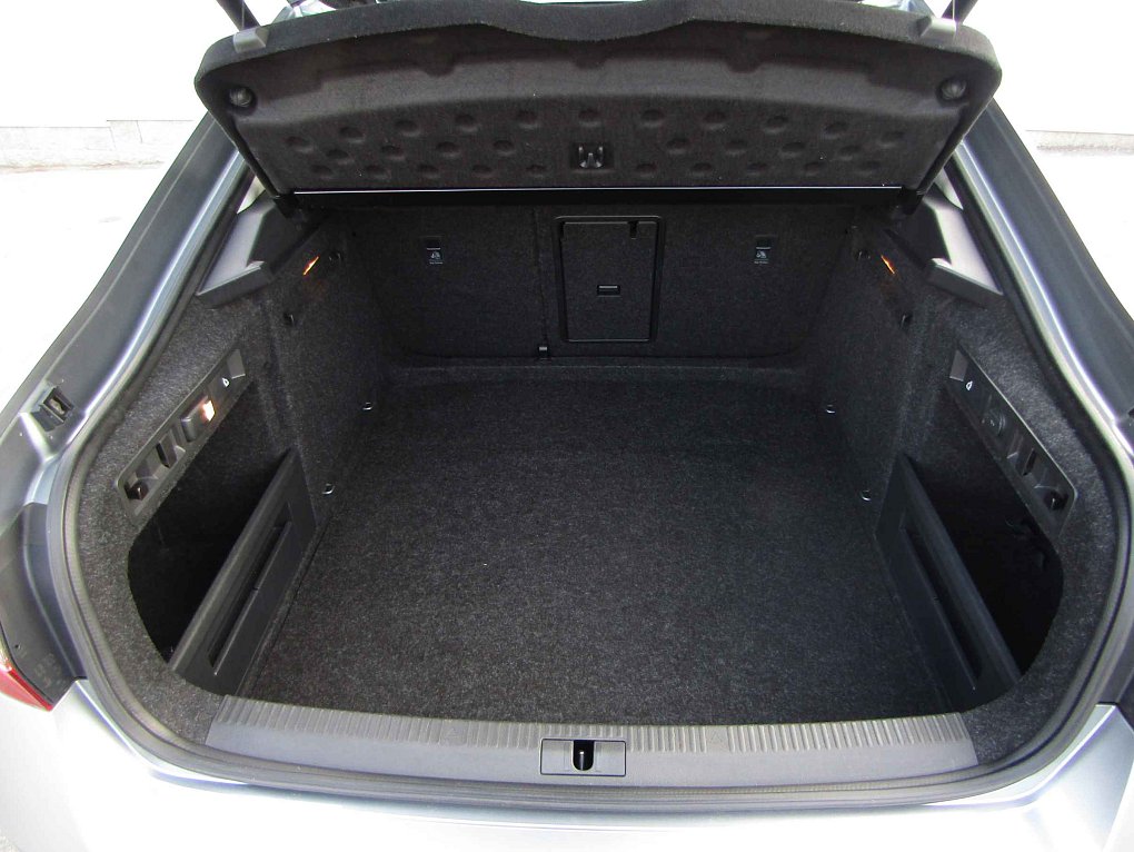 Škoda Superb 1.6 TDi Ambition