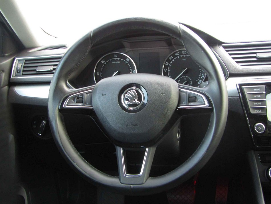 Škoda Superb 1.6 TDi Ambition