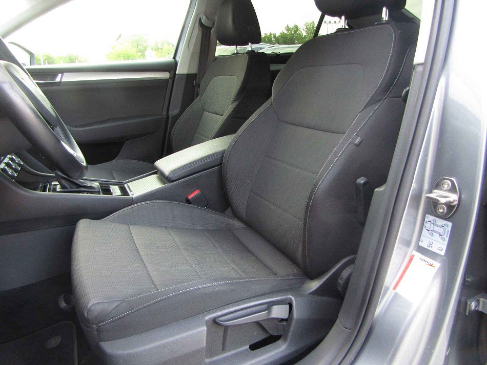 Škoda Superb 1.6 TDi Ambition