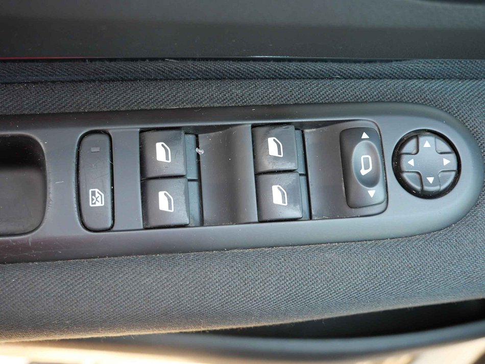 Peugeot 5008 1.6 BlueHDi Allure