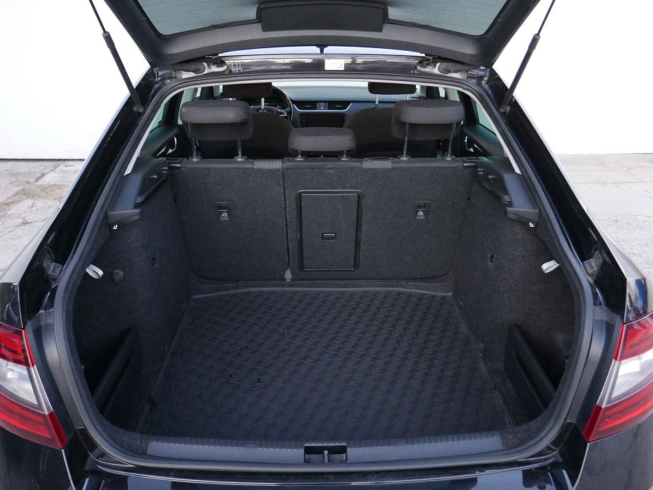 Škoda Octavia III 2.0 TDi 