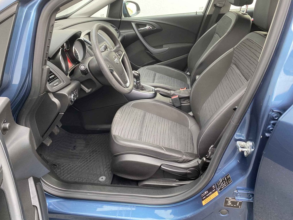 Opel Astra 1.4T 