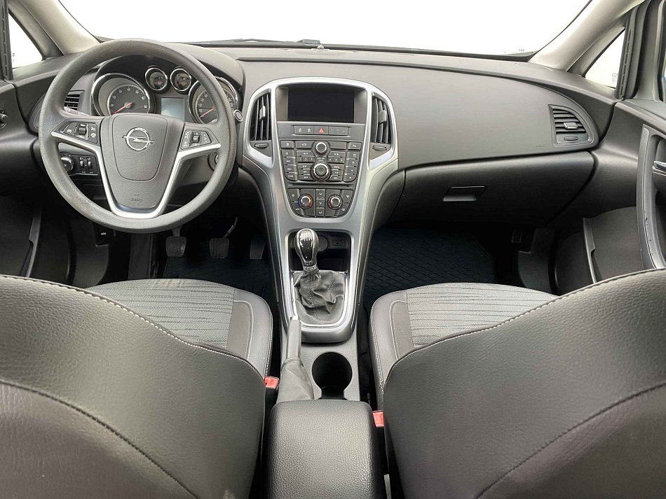 Opel Astra 1.4T 