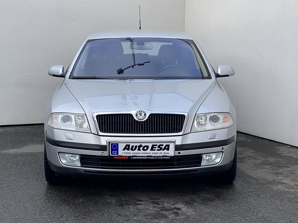 Škoda Octavia II 2.0 TDi Elegance