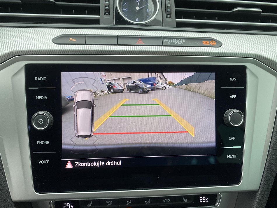 Volkswagen Passat 2.0TDi 