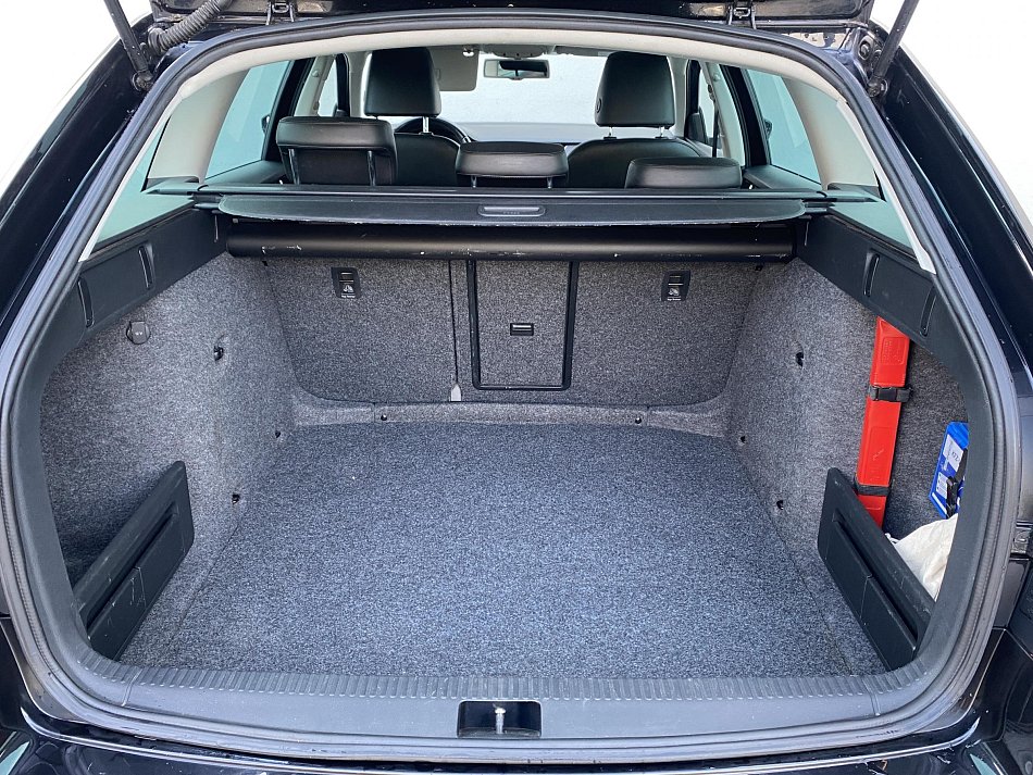 Škoda Octavia III 1.4 TSi Elegance