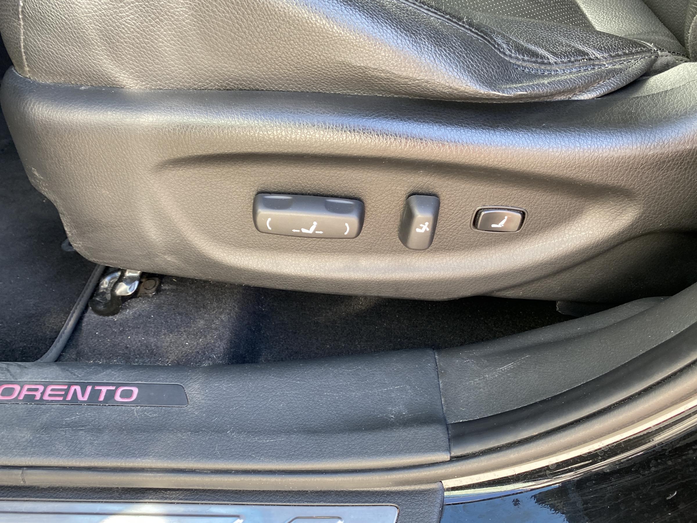 Kia Sorento, 2014 - pohled č. 17