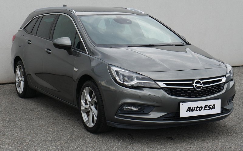 Opel Astra 1.6 CDTi 