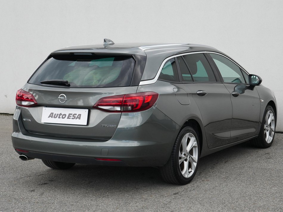 Opel Astra 1.6 CDTi 