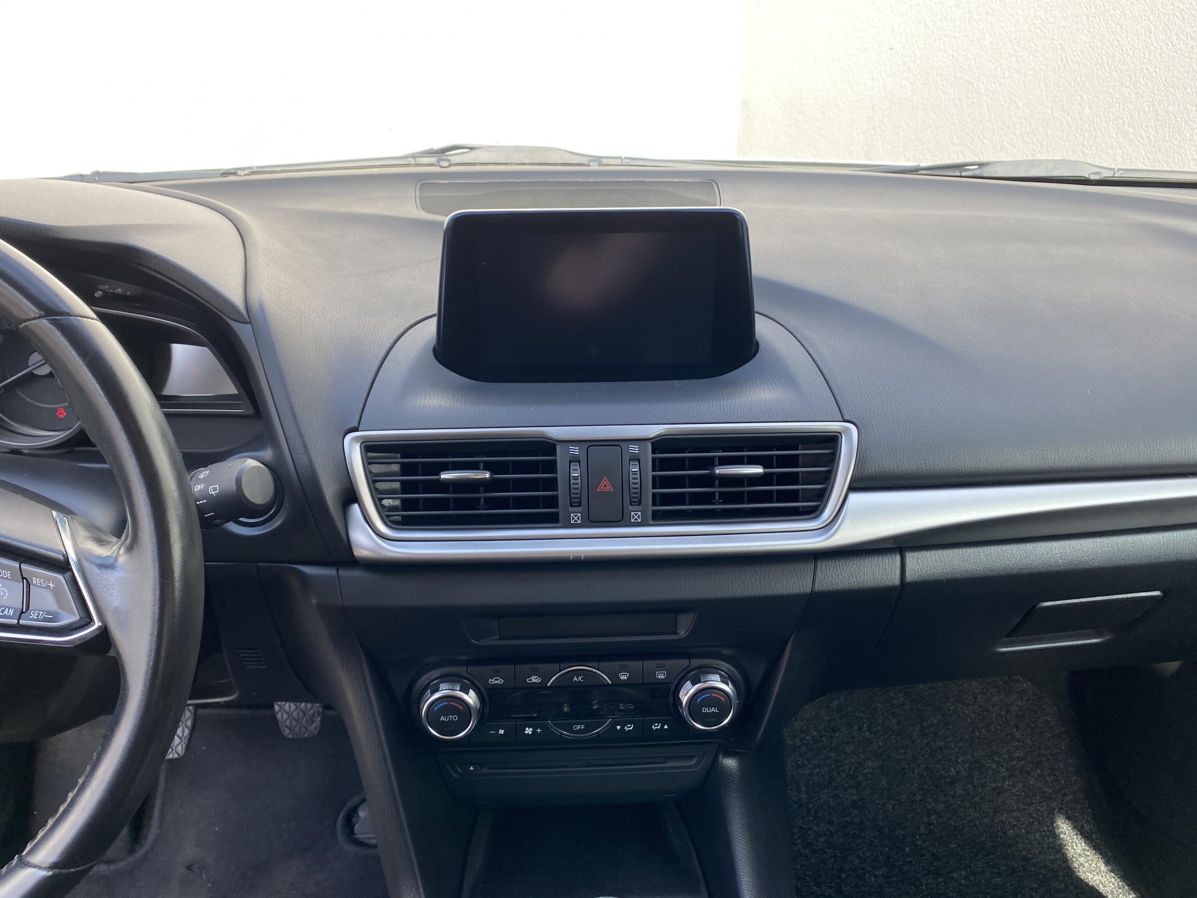 Mazda 3, 2018 - pohled č. 10