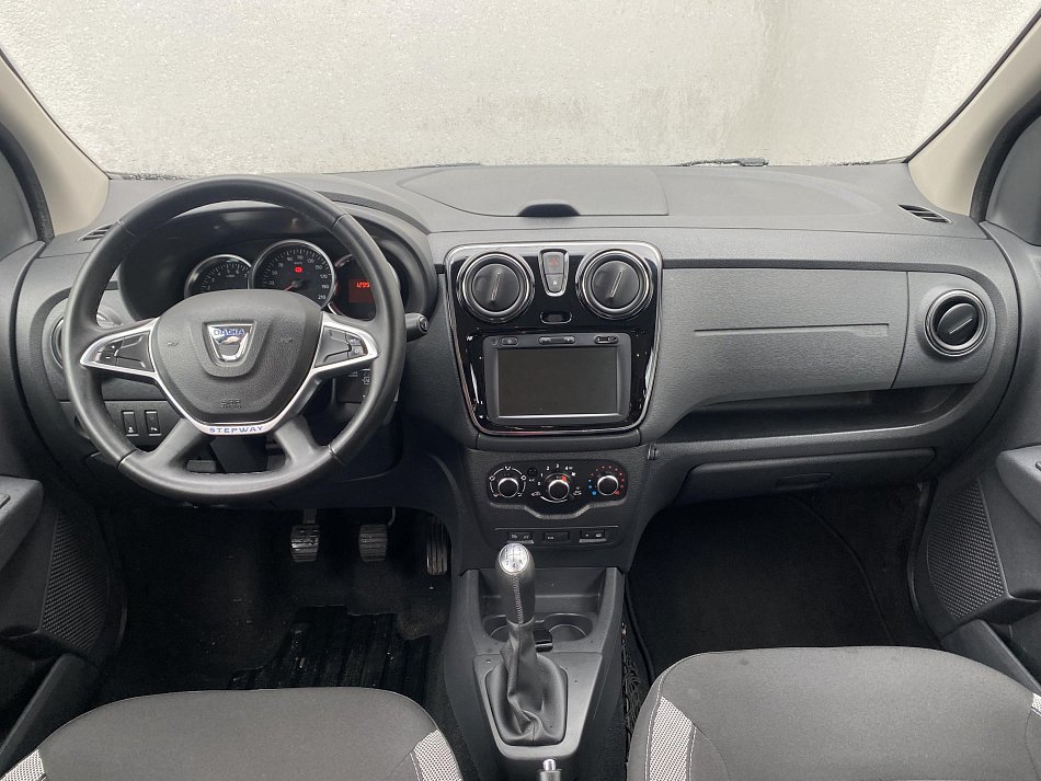 Dacia Lodgy 1.6 SCe Stepway
