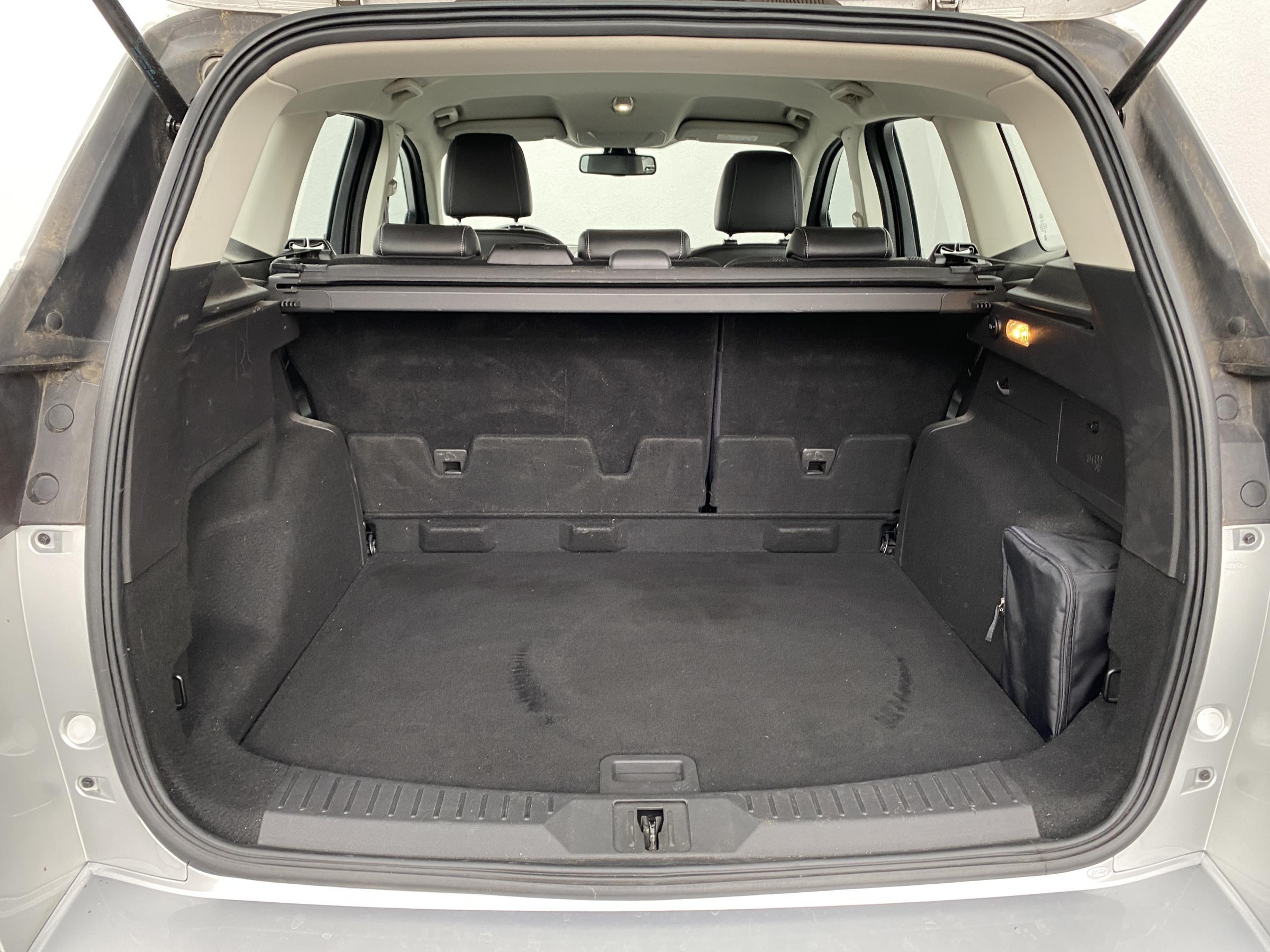 Ford Kuga, 2014 - pohled č. 7