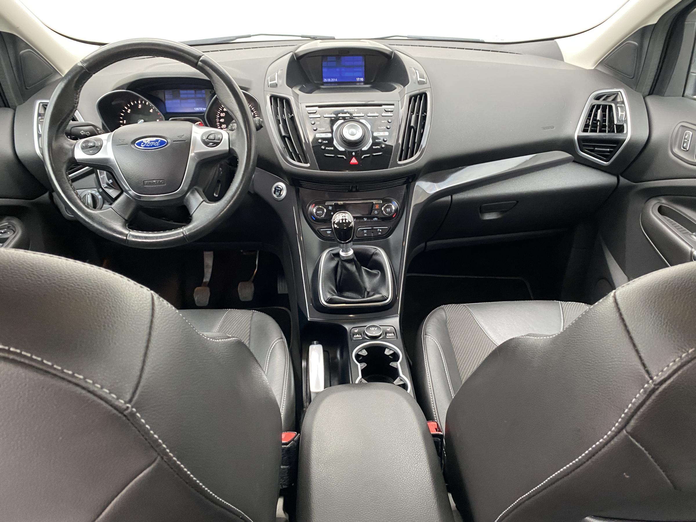 Ford Kuga, 2014 - pohled č. 8