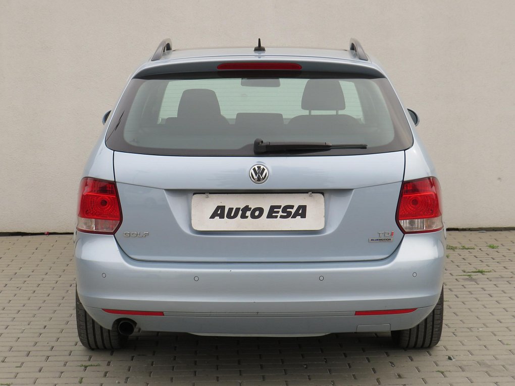 Volkswagen Golf 1.6 TDi 