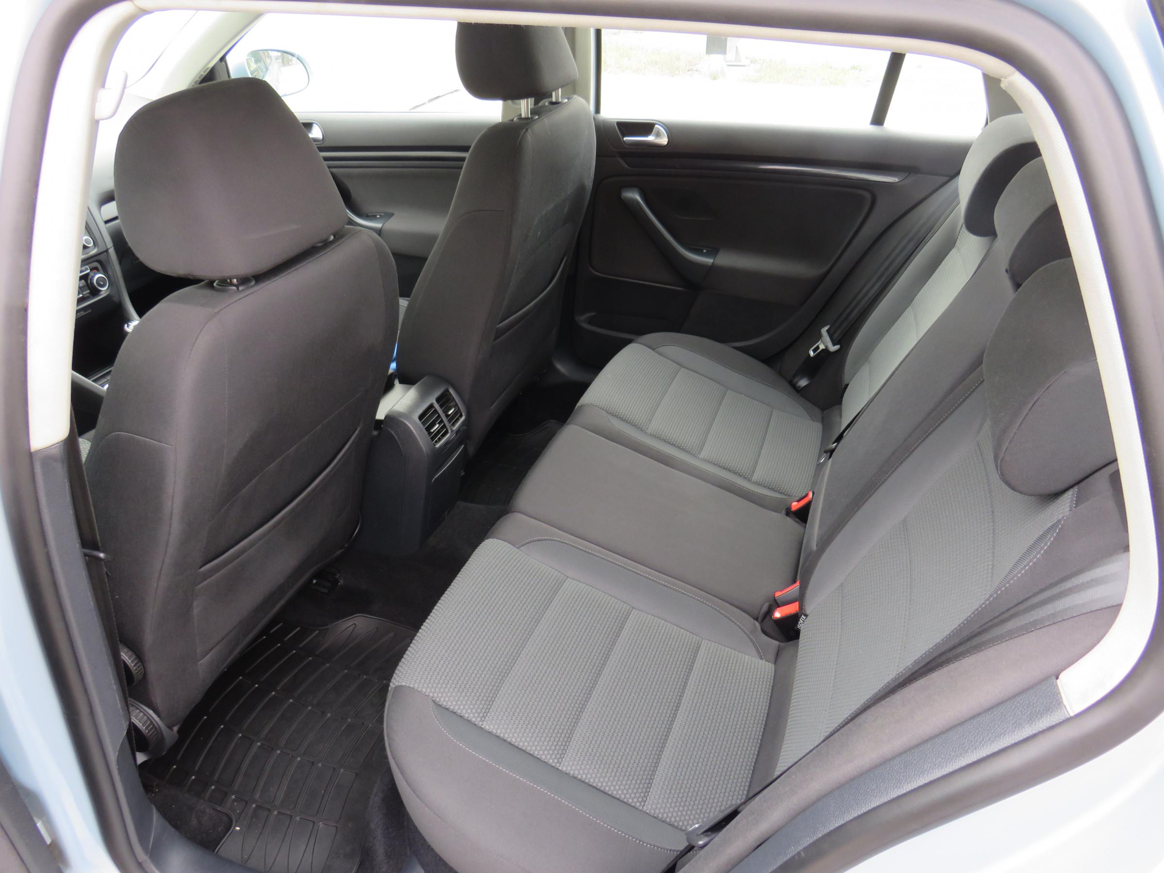 Volkswagen Golf, 2011 - pohled č. 11