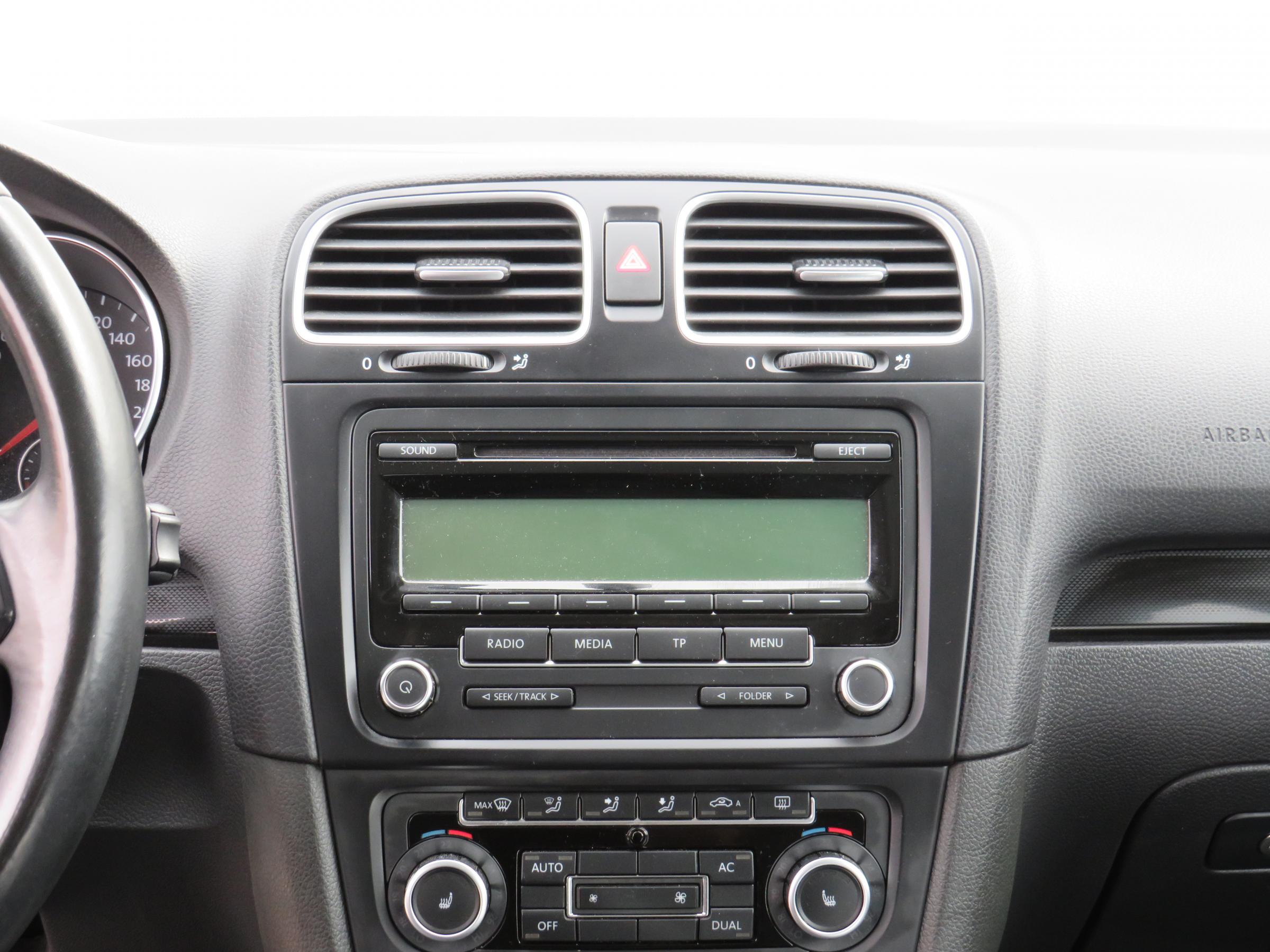 Volkswagen Golf, 2011 - pohled č. 9