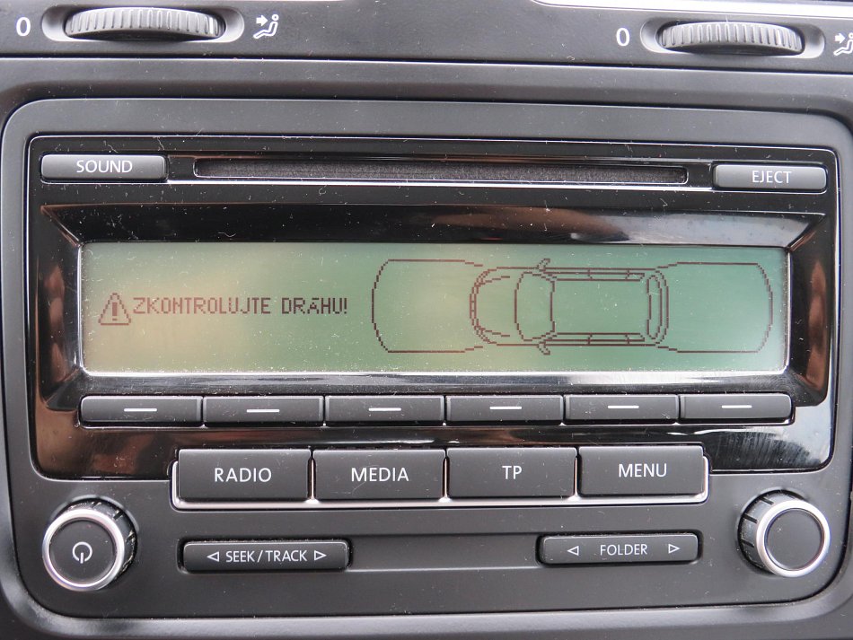 Volkswagen Golf 1.6 TDi 