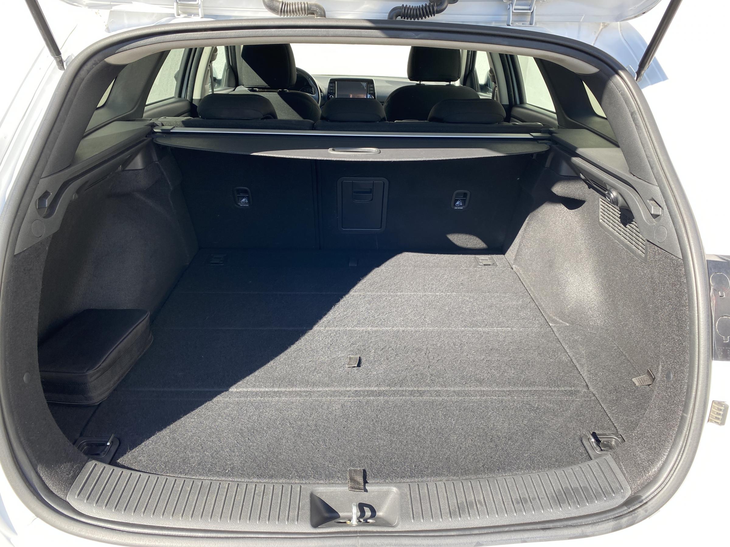 Hyundai i30, 2021 - pohled č. 7