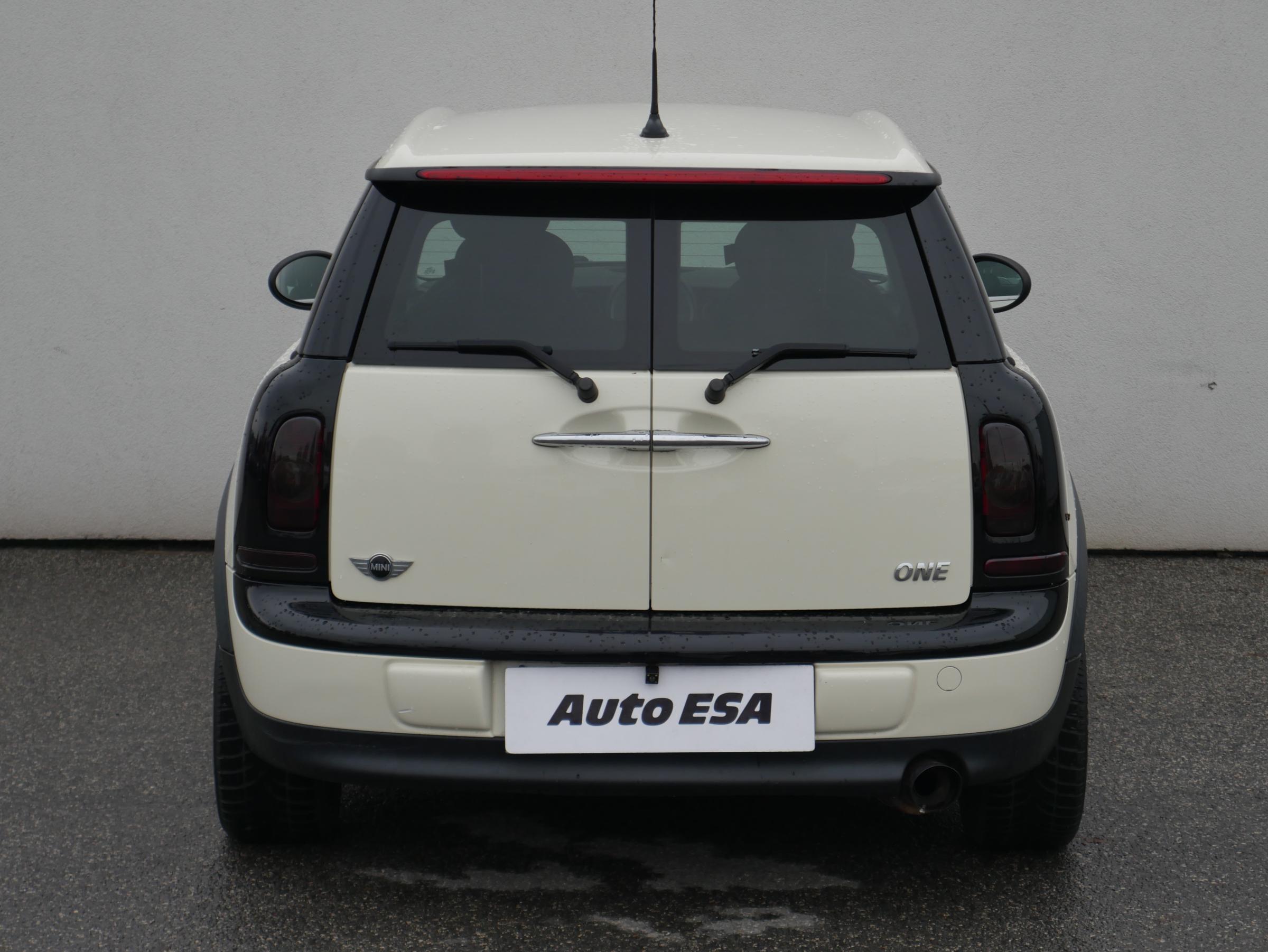 Mini Clubman, 2010 - pohled č. 5