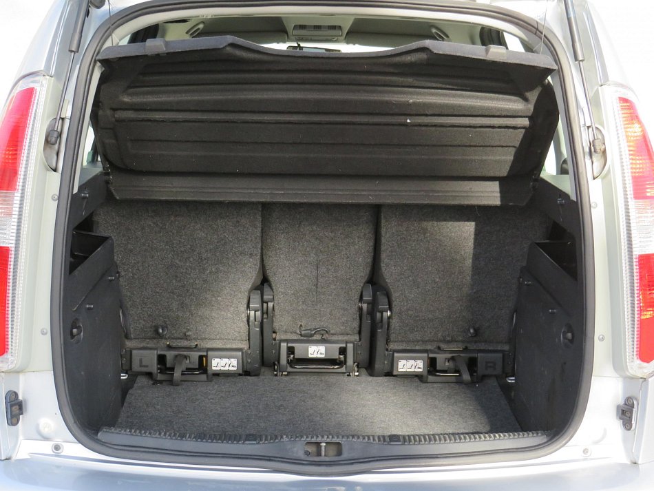 Škoda Roomster 1.2 TSI Style