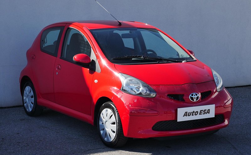 Toyota Aygo 1.0i 