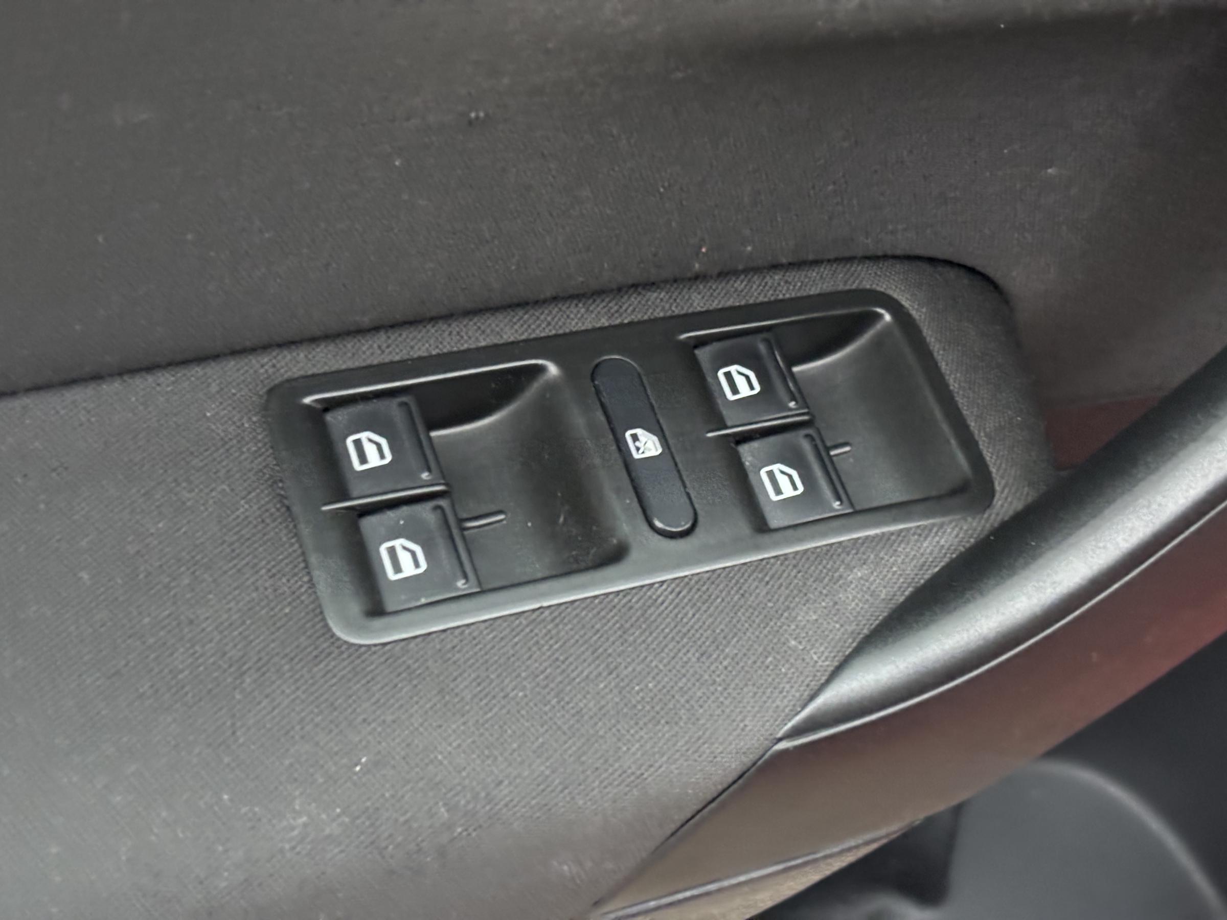 Volkswagen Polo, 2010 - pohled č. 11