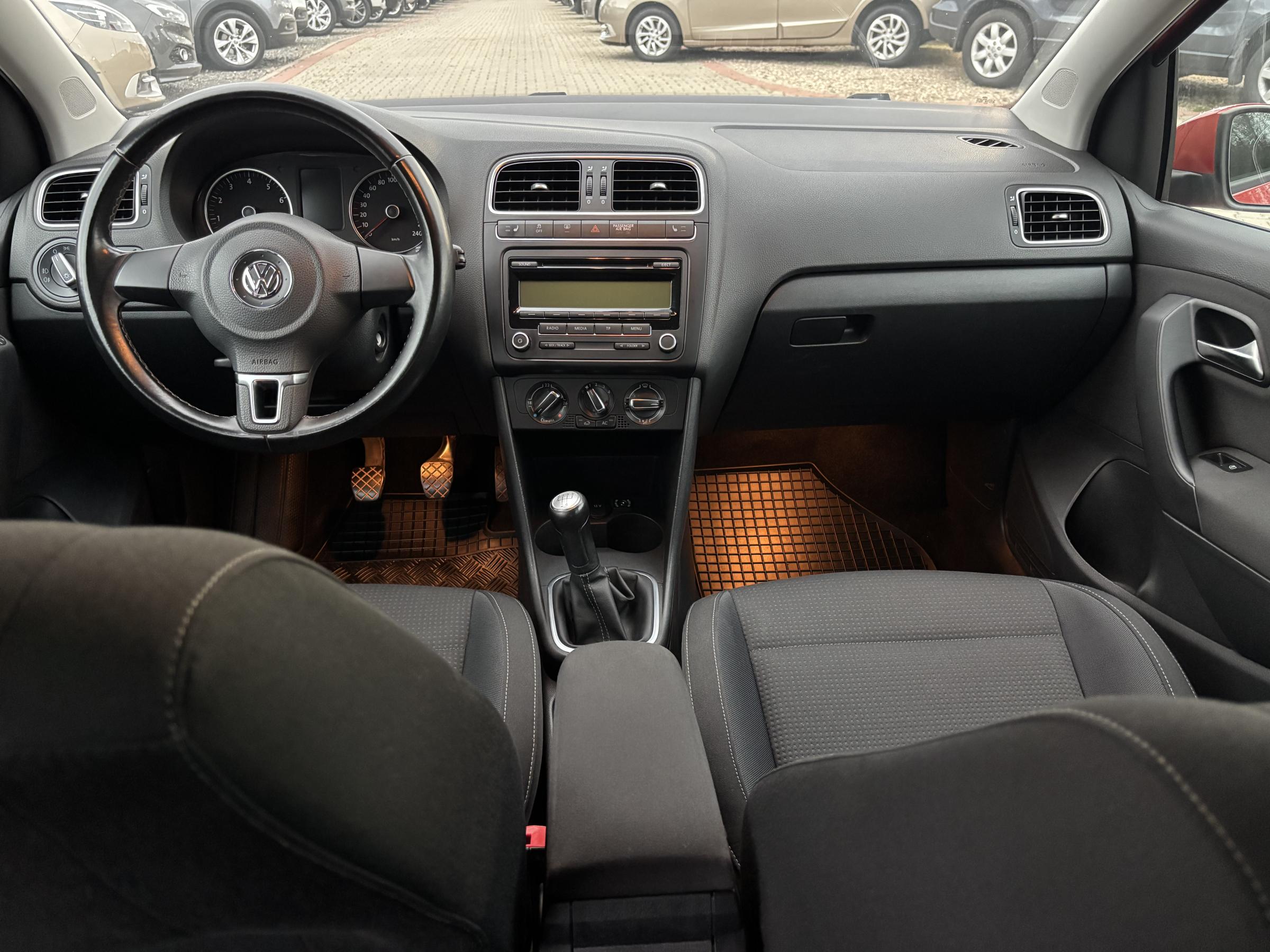 Volkswagen Polo, 2010 - pohled č. 8