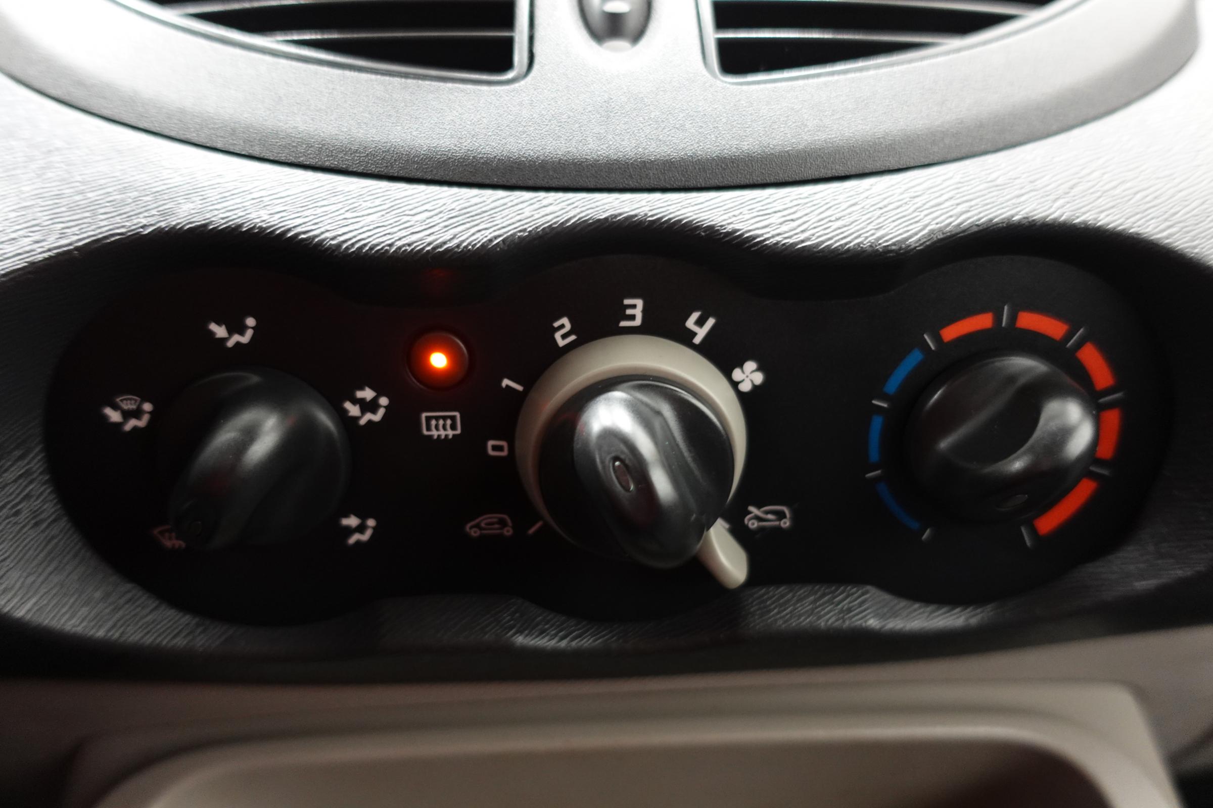 Renault Twingo, 2008 - pohled č. 14