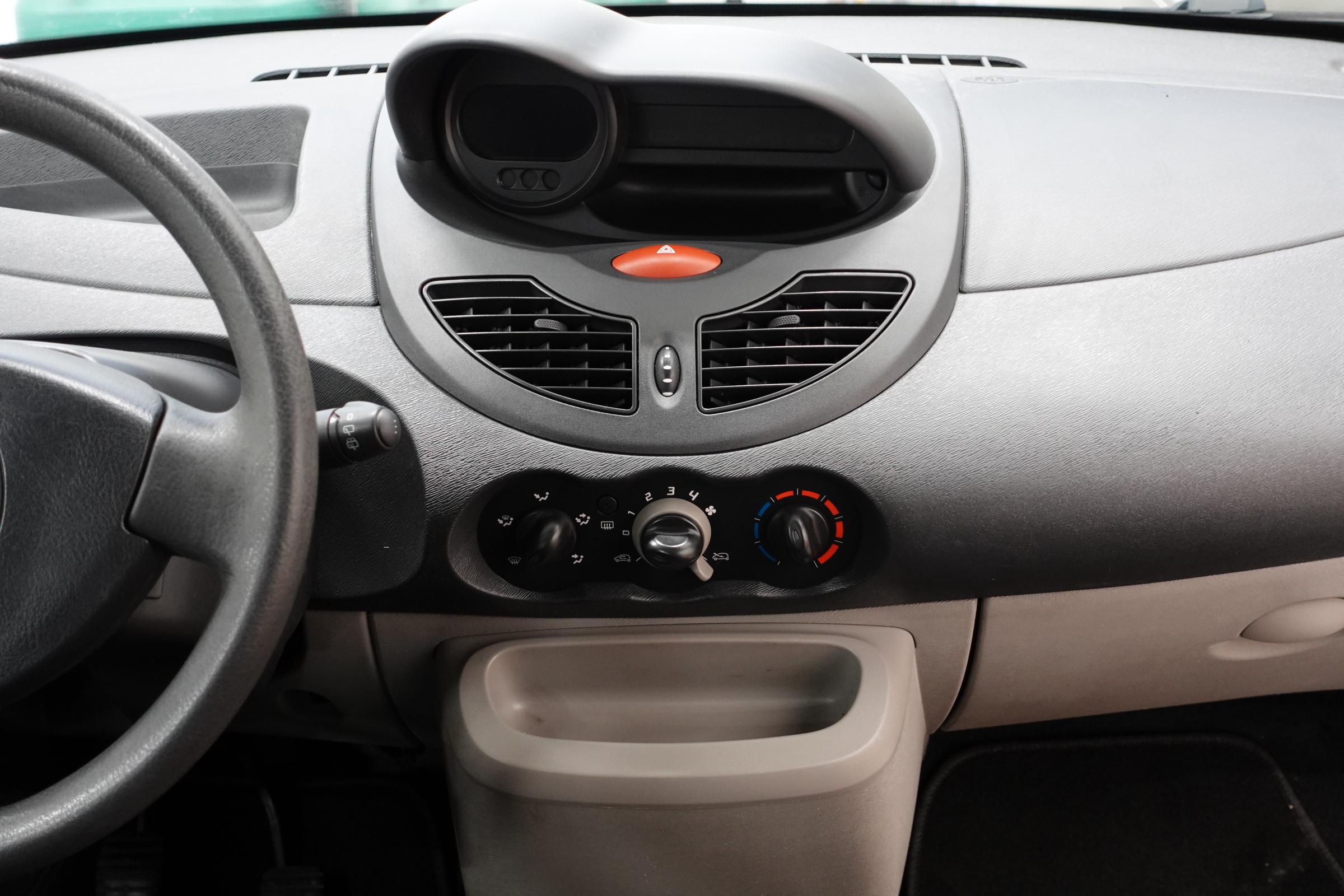 Renault Twingo, 2008 - pohled č. 8